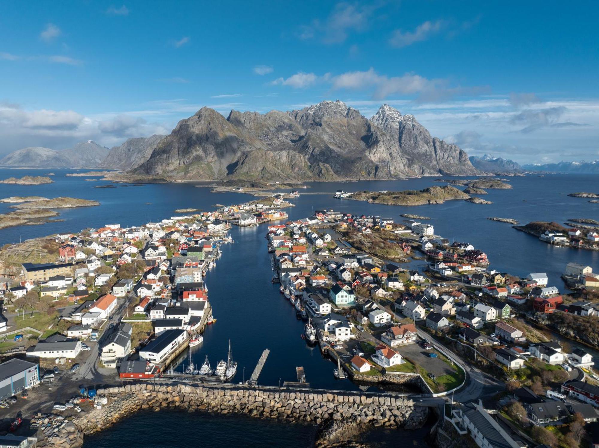 New And Modern Apartment In Henningsvær Exterior foto